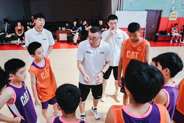 篮球训练详细计划一周表_1